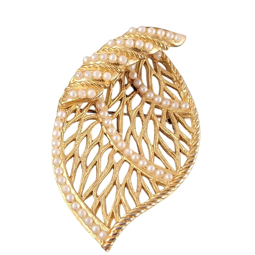 Vintage BSK Gold-Tone Leaf Brooch Faux Pearl 2.1” Filigree Openwork Pin